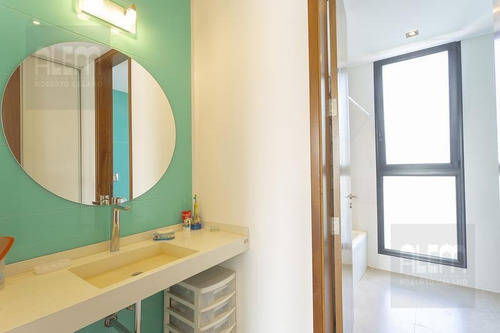 Imagen 21 de 30 de Hermosa Casa En St Thomas Este | Aceptaría Permuta