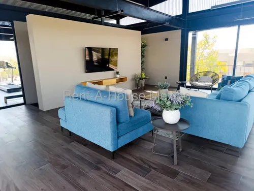 Zákia, Renta - Casa Con Cuarto De Tv, 3 Recámaras, Amenidades