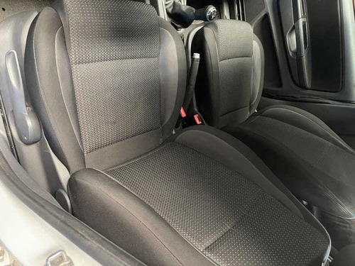 Imagem 7 de 12 de Volkswagen Spacefox Tl Mbv 2019