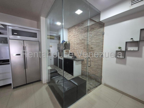 Marianny Gonzalez, Vende Townhouse En Urb Privado La Mata Cabudare