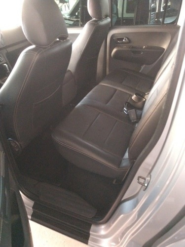 Imagem 4 de 10 de Volkswagen Amarok 2.0 Trendline Cab. Dupla 4x4 4p Automática