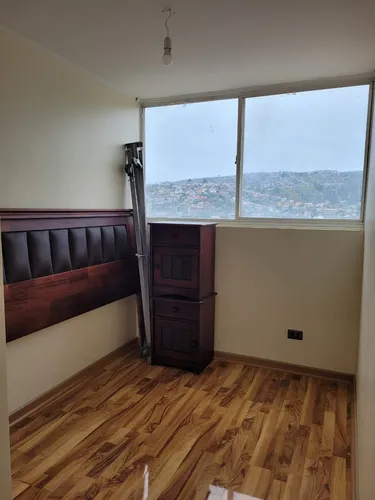 Rebajado Departamento 3 Dormitorios, 2 Baños, Av. Argentina