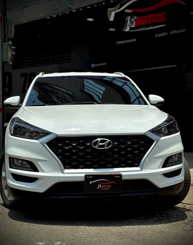 Hyundai Tucson 2.0 Advance 4X2 At
