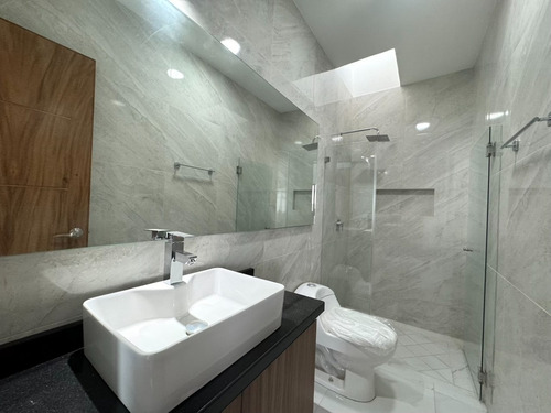 Casa Nueva En Coto Español Valle Imperial