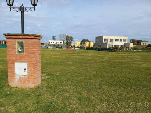 Imagen 2 de 9 de Venta | Muy Buen Lote En Altos De Campo Grande | Bayugar Negocios Inmobiliarios