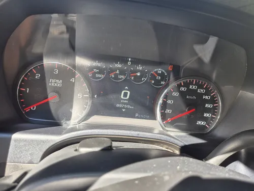 GMC Sierra 6.2 Crew Cab Denali Dvd At
