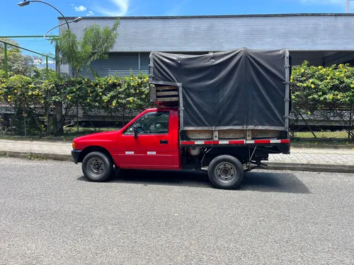 Chevrolet Luv 2300 Estaca. 4x2