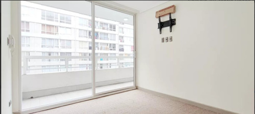 Depto 2 Dorm., 2 Baños, Estac. Y Bodega A Pasos De Metro.