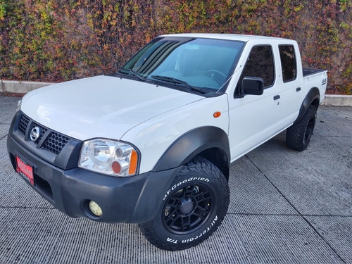 Imagen 2 de 12 de Nissan Frontier 2013 4x4 Standar Impecable