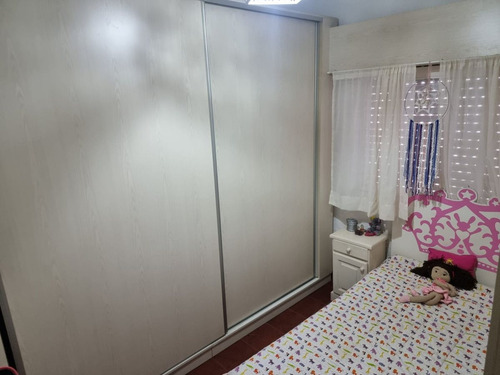 Venta Casa 5 Ambientes En Banfield Este