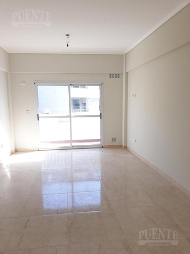 Imagen 9 de 17 de Departamento - Adrogue