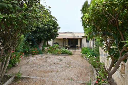 Casa 3d + 1b A 400mts De La Playa Algarrobo