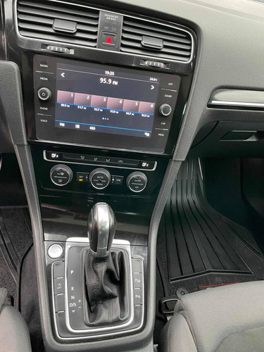 Imagen 13 de 15 de Volkswagen Golf 1.4 Highline Dsg At 2018