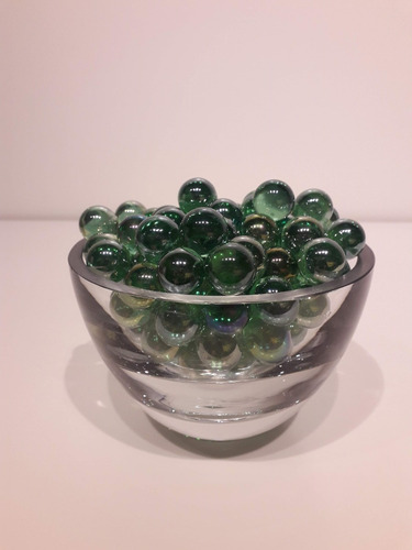 Imagen 2 de 2 de Bolitas En Vidrio Verde Deco