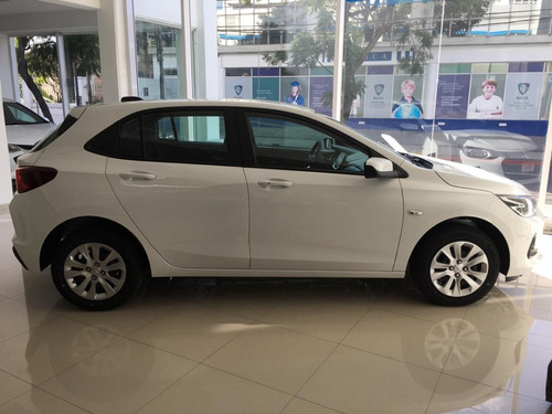 Chevrolet Onix Lt Tech (sf)