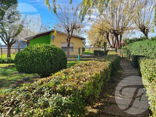 Oportunidad De Inversión En San Pedro Sobre Ruta 9 I Parador La Granja Con Salón Para 850 Comensales I Con Bajada Oficial Sobre Rn9 I Una Casa Con Pileta