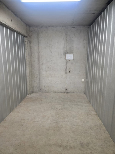 Excelente Oportunidad De Inversión . Venta De Bodegas Y Estc