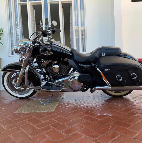 Harley Davidson Road King Classic