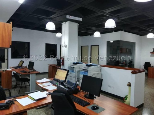 Venta De Edificio En Boleita Norte