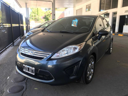 Ford Fiesta Kinetic Design 1.6 Design Sedan 120cv Trend Plus