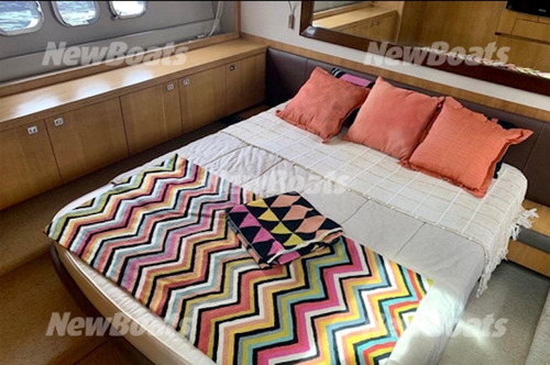 Princess V52 Ht 2011 /ñ Intermarine Ferretti Azimut Schaefer