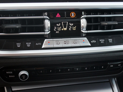 Bmw 420i Coupe Dynamic 2.0 At 2023