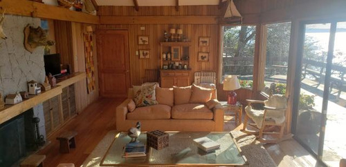 Casa Camino Villarrica-pucón/camino Villarrica-pucón