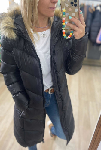 Campera Larga Inflable Con Piel En La Capucha The Big Shop