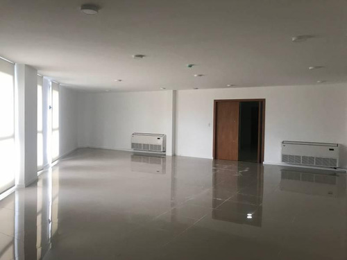 Oficina Premium Ciudad Ribera En Puerto Norte 230mt2 Con Cocheras