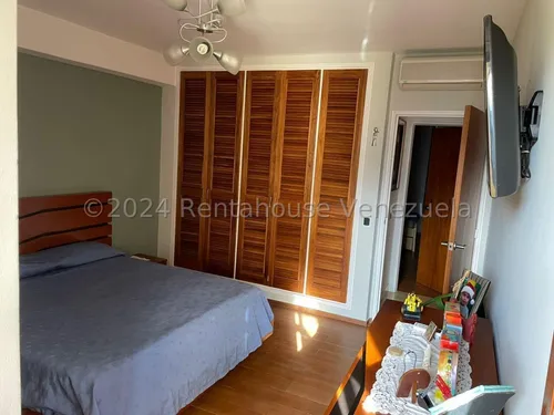 Ls Vende Pent House Urb Miranda