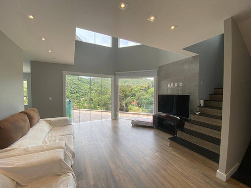 Imagem 2 de 27 de Casa Com 4 Dormitórios À Venda, 252 M² Por R$ 1.680.000,00 - Vargem Grande - Teresópolis/rj - Ca0819