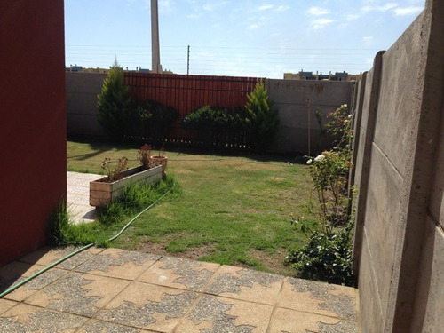 Casa A La Venta Condominio Pie Andino, Vende Dueño Directo.