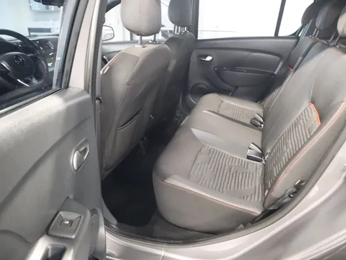 Renault Sandero Stepway 1.6 Intens Aut