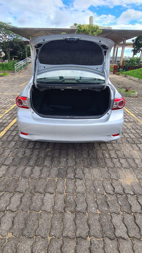Toyota Corolla 1.8 16v Gli Flex Aut. 4p