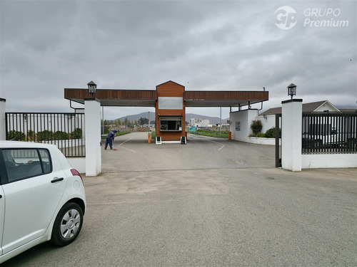 Rebajado Terreno En Construcción En Venta En Padre Hurtado