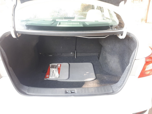 Imagen 11 de 12 de Nissan Sentra 2019 1.8 Sense Mt