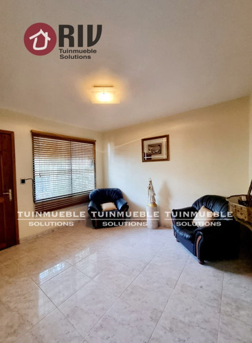 Venta - Quinta En Los Corales, Caraballeda. Edo. La Guaira.