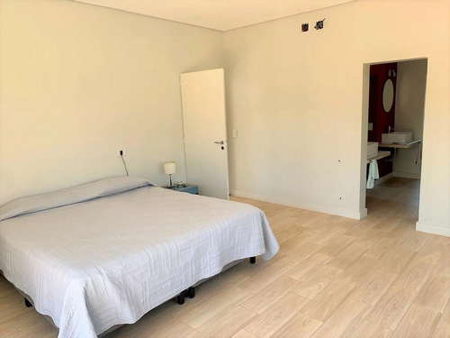 Imagen 15 de 27 de Casa En Venta De 4 Ambientes En Casuarinas Del Pilar Club De Campo. Pilar