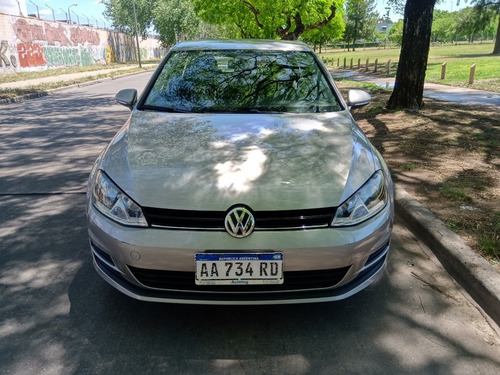 Imagen 4 de 12 de Volkswagen Golf