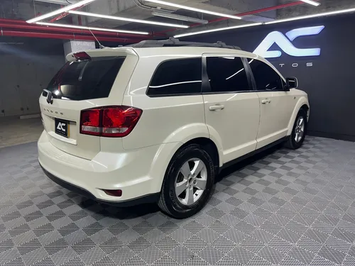 Dodge Journey 2.4 Se 7A At COJINERIA EN CUERO