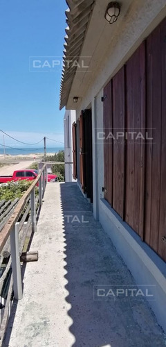 Imagen 6 de 30 de Casa Moderna En Dos Plantas En Venta En El Chorro