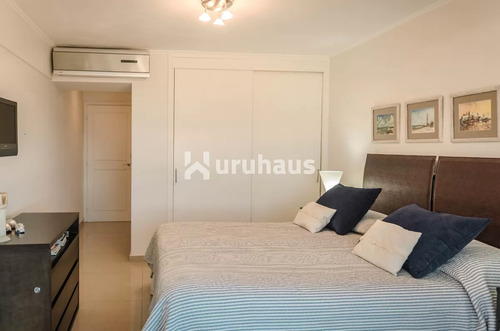 Alquiler Apartamento Tres Dormitorios Punta Del Este Playa Brava Edificio Torre Cristal