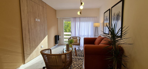 Imagen 5 de 17 de En Venta 2amb Con Balcón Saliente