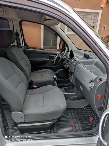 Volkswagen Vento 2.0 Advance I 110cv 2013