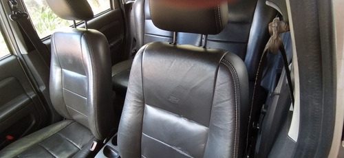 Imagem 2 de 5 de Ford Fiesta Fiesta 1.6 8v Flex