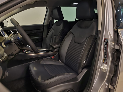 Jeep Commander 1.3 T270 Limited 4X2 At6