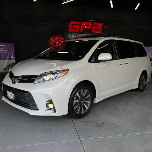 Toyota Sienna 3.5 Limited At