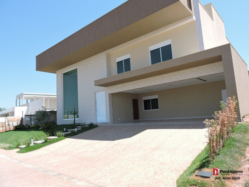 Imagem 2 de 15 de Casa 4 Suites Jardins Munique - V-23771