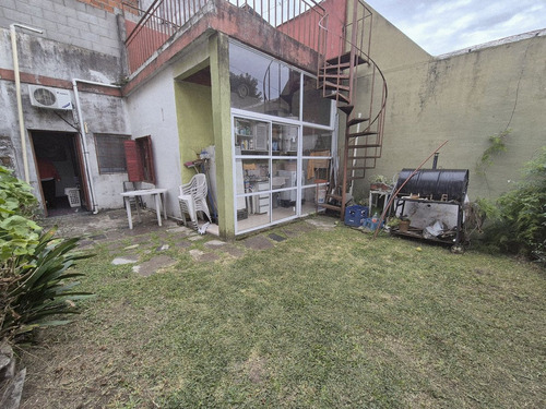 Venta Ph 4 Ambientes Ramos Mejia Patio Cochera