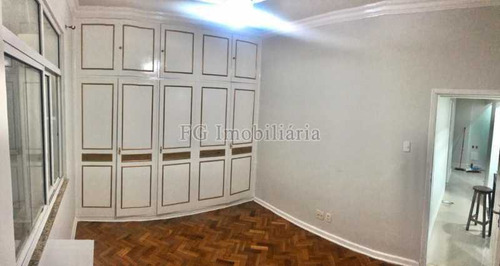 Imagem 9 de 15 de Apartamento No Humaitá - Caap30155